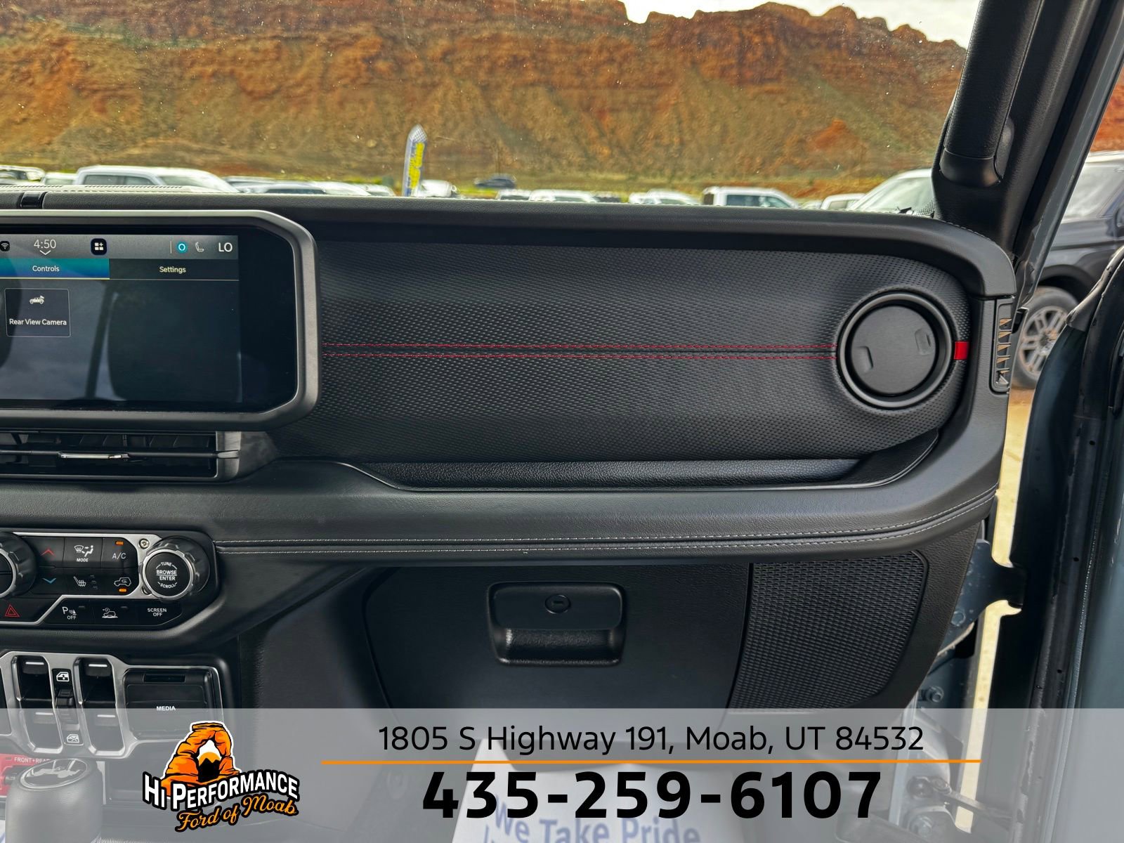 Used 2024 Jeep Wrangler Unlimited Rubicon AWD/4WD image 42