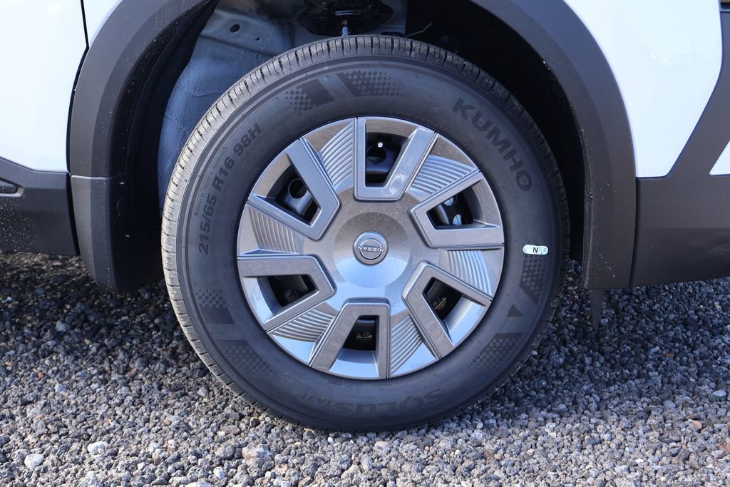 New 2026 Nissan Kicks S image 16