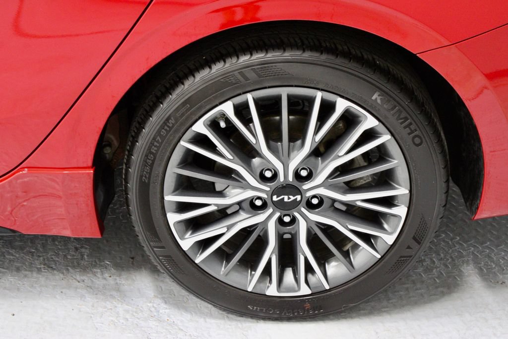 Used 2024 Kia Forte GT-Line w/ GT-Line Premium Package FWD image 19