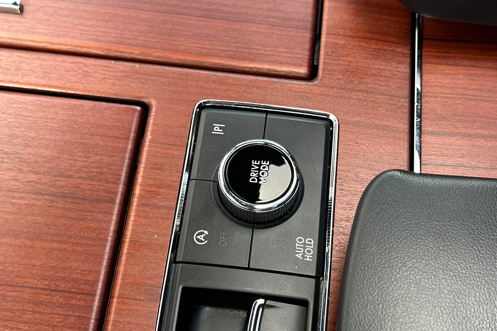 Used 2022 Lincoln Navigator Reserve image 33