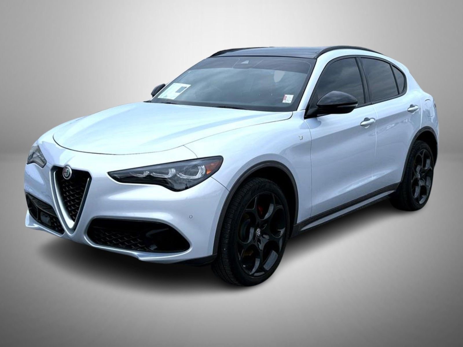 Used 2024 Alfa Romeo Stelvio Ti w/ Performance Driving Package image 1