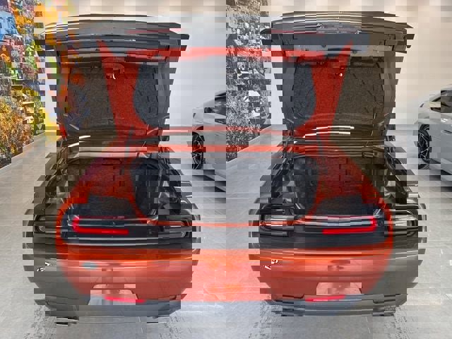 Used 2023 Dodge Challenger R/T w/ Plus Package image 39