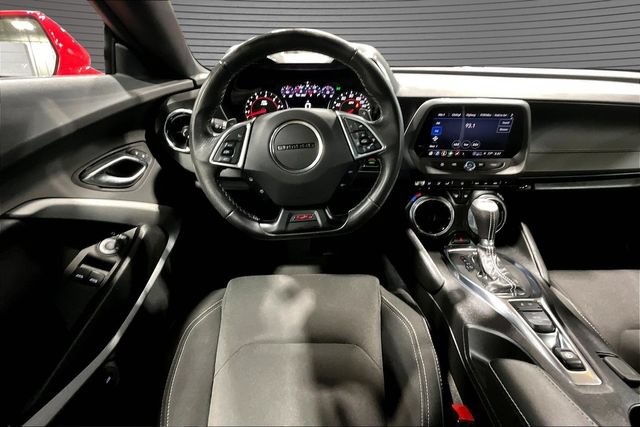 Used 2022 Chevrolet Camaro SS RWD image 8