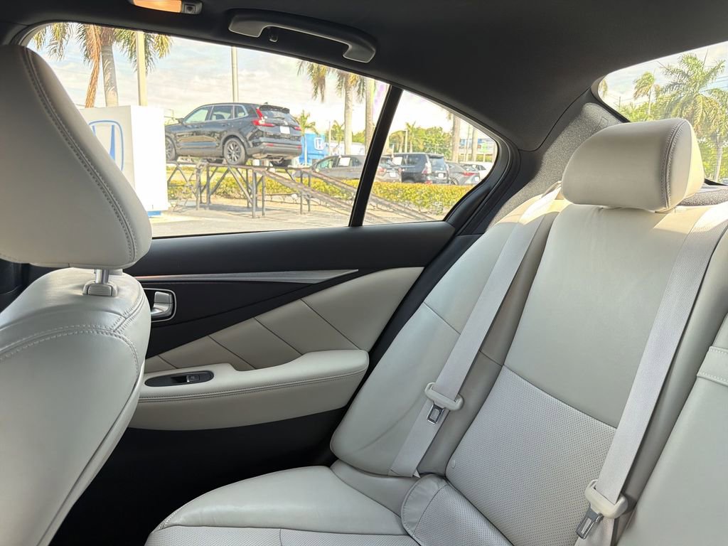 Used 2022 INFINITI Q50 Sensory RWD image 13