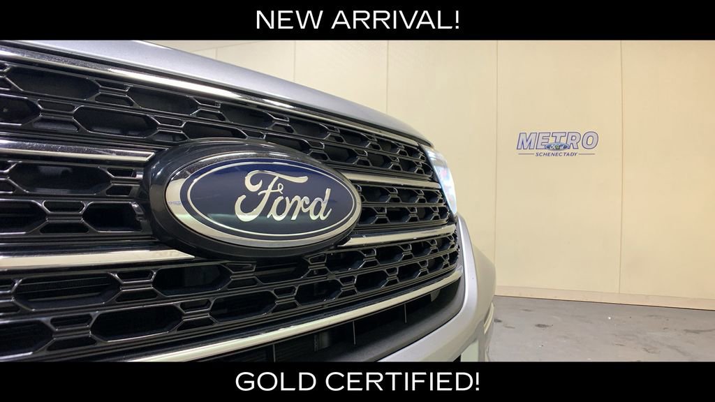 Used 2022 Ford Explorer XLT w/ Equipment Group 202A AWD/4WD image 49