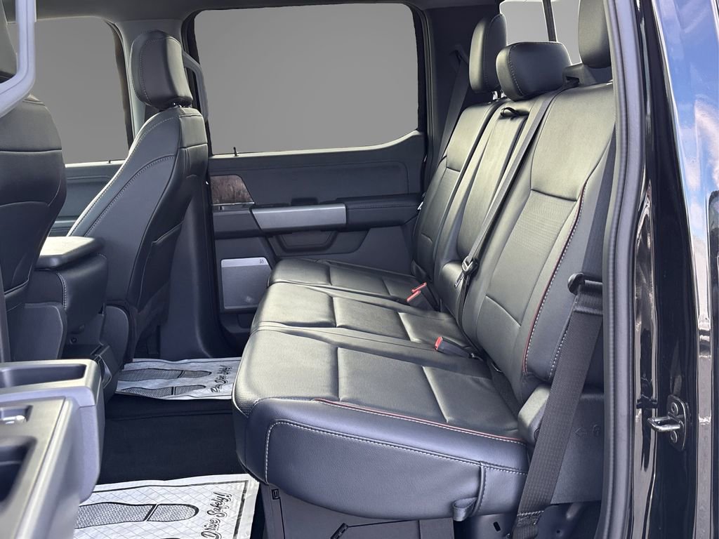 Used 2024 Ford F350 Lariat w/ Camper Package image 10