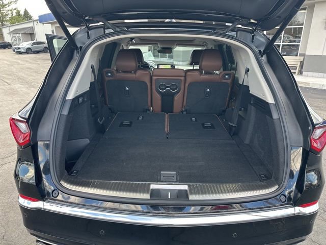 Certified 2025 Acura MDX SH-AWD w/ Advance Package image 17