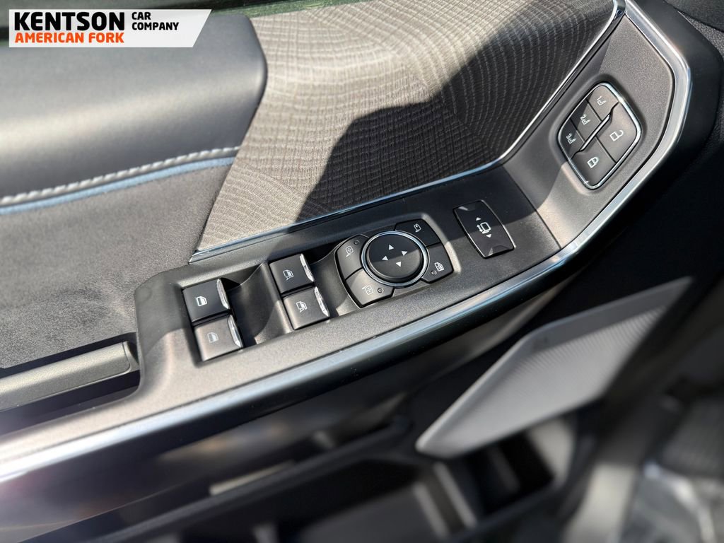 Used 2025 Ford F250 Platinum w/ Tremor Off-Road Package AWD/4WD image 24