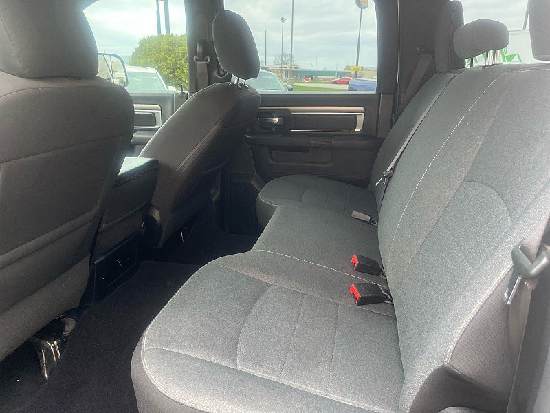 Used 2022 RAM 1500 Classic Warlock AWD/4WD image 18