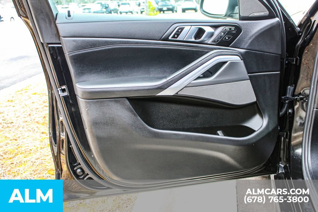 Used 2022 BMW X6 xDrive40i AWD/4WD image 38