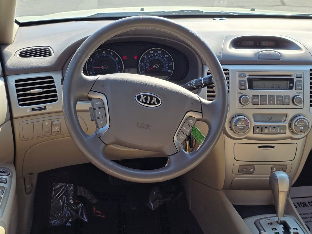 Used 2008 Kia Optima EX image 11