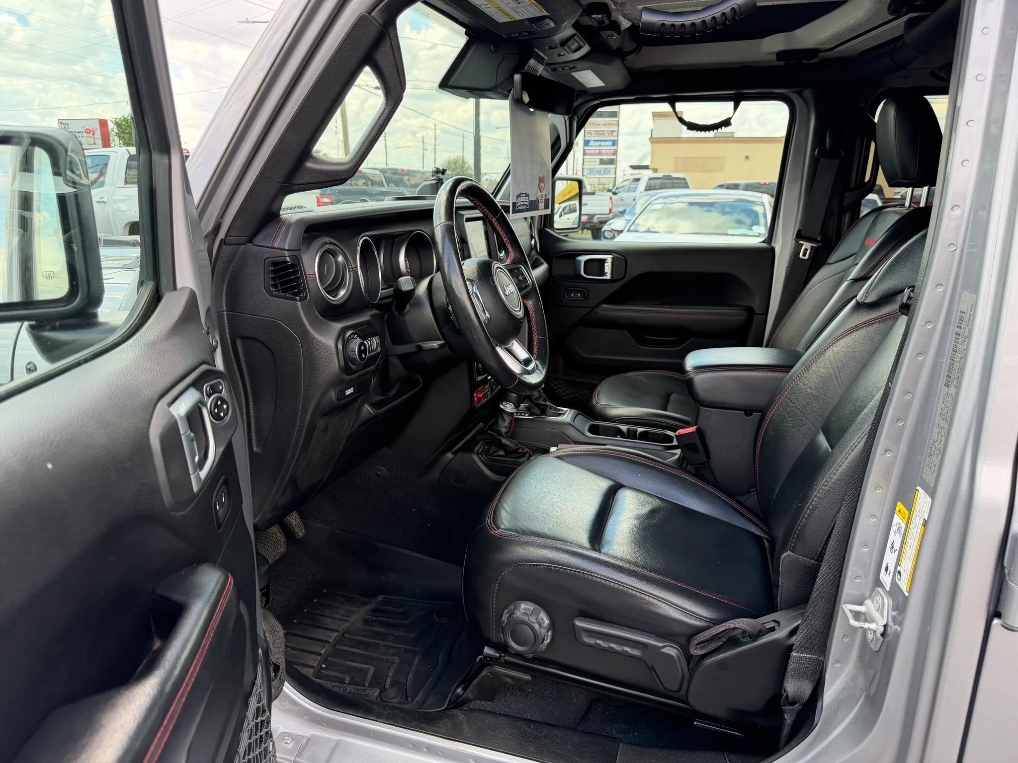 Used 2020 Jeep Gladiator Rubicon image 28