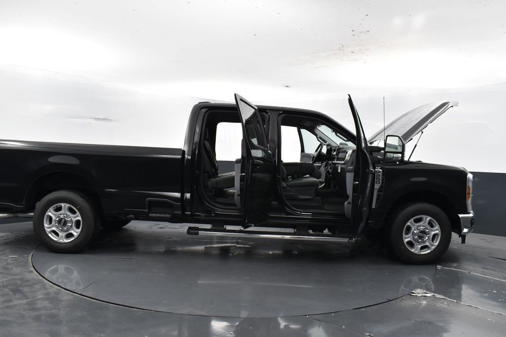 New 2026 Ford F250 XLT image 44