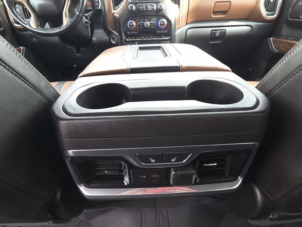 Used 2019 Chevrolet Silverado 1500 High Country image 32