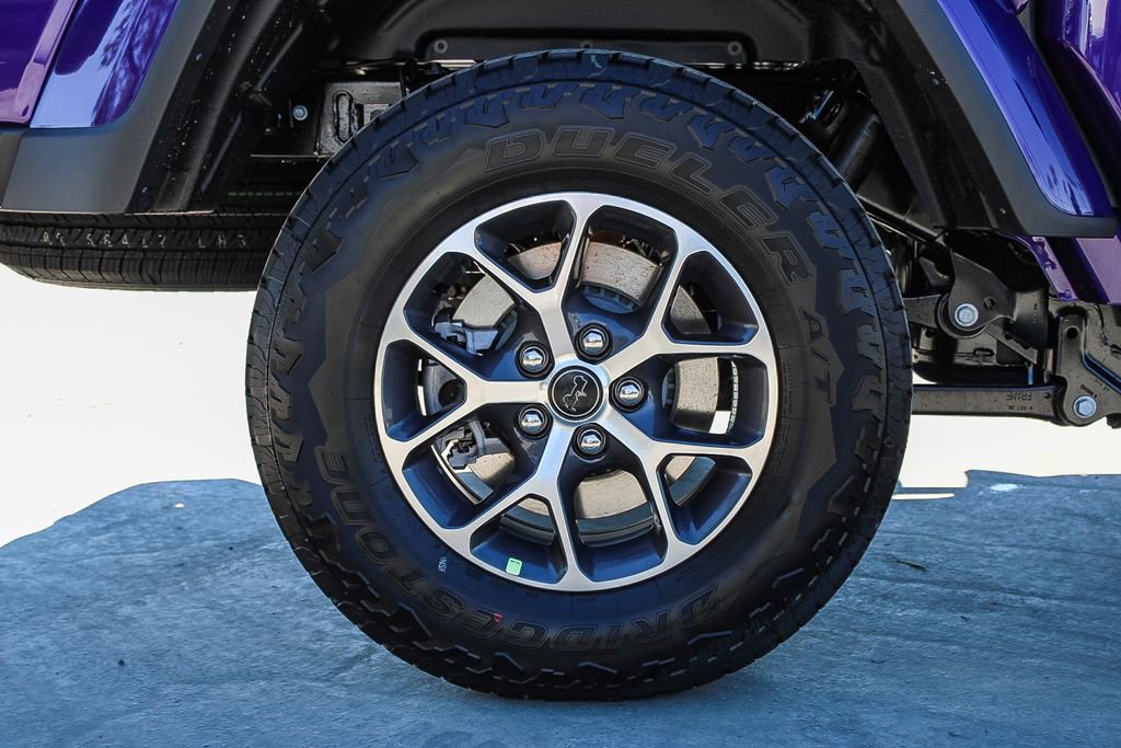 New 2026 Jeep Gladiator Sport image 10