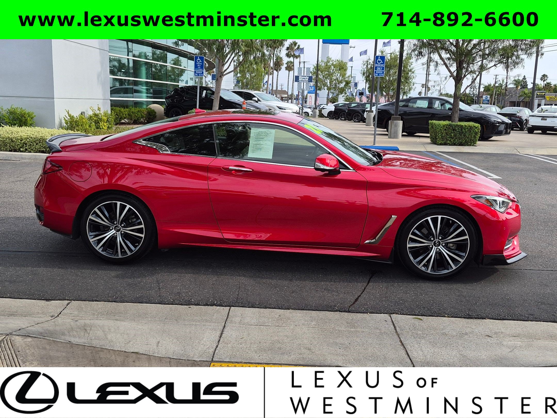 Used 2021 INFINITI Q60 3.0t Luxe w/ Cargo Package RWD image 4