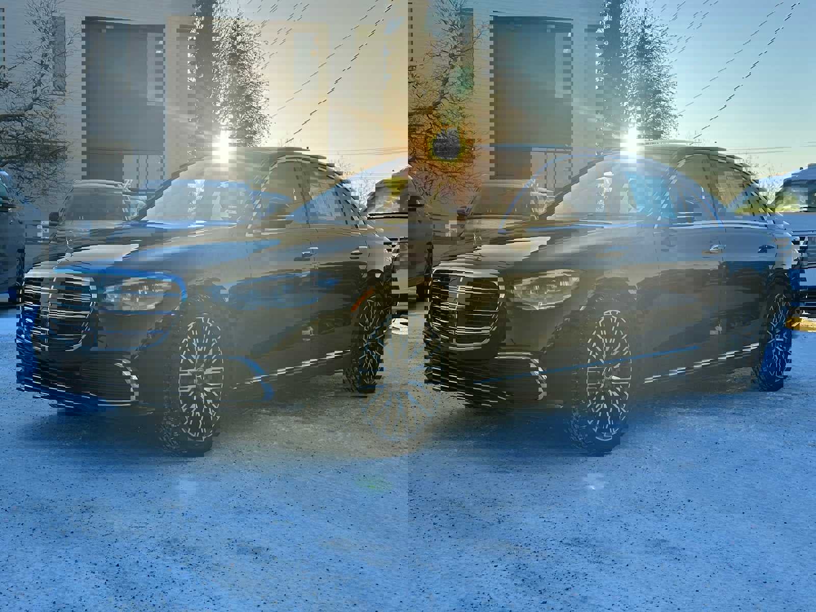 Used 2025 Mercedes-Benz S 500 4MATIC image 16