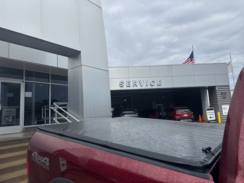 Used 2017 RAM 2500 Tradesman w/ Chrome Appearance Group image 13