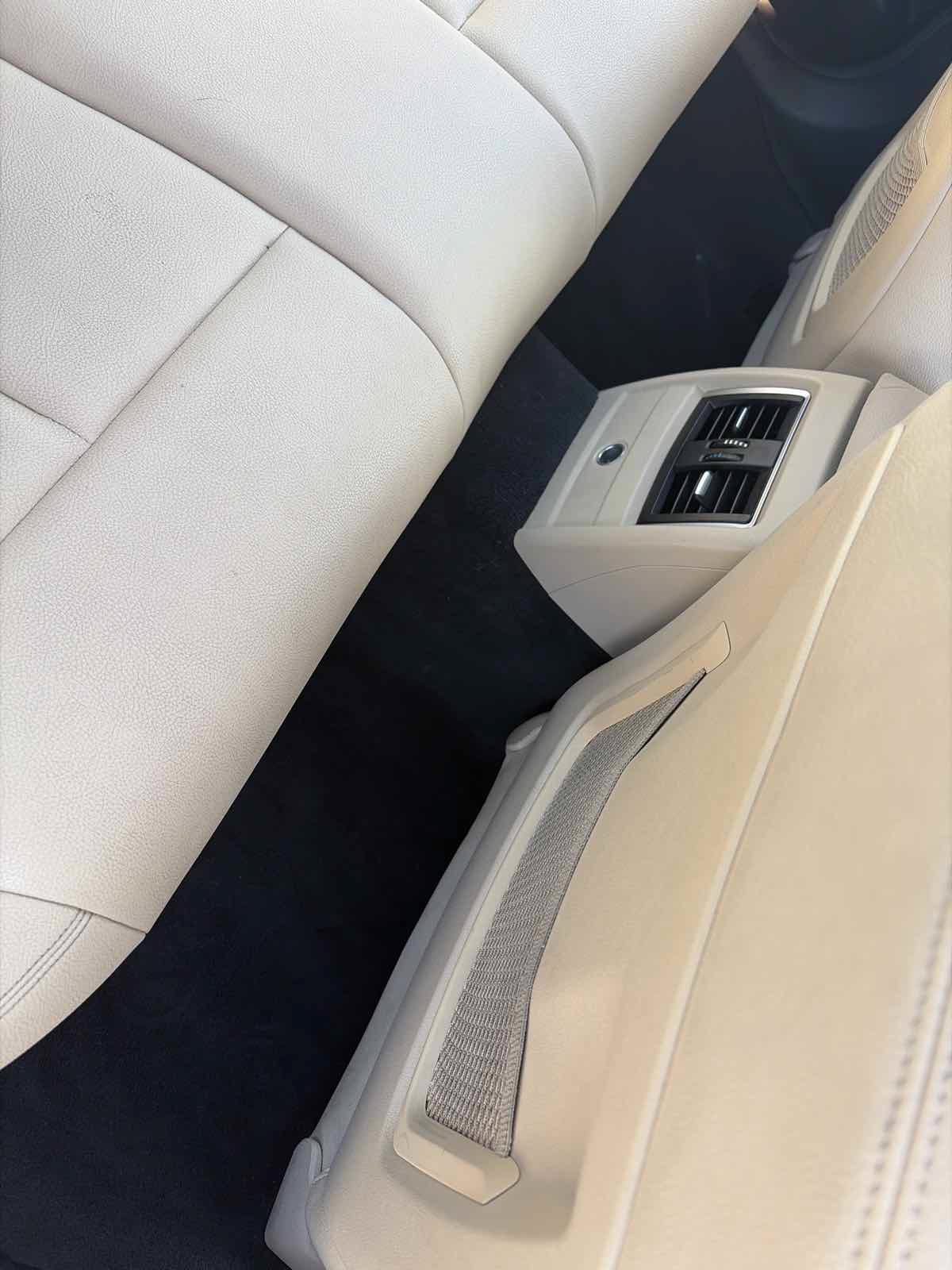 Used 2018 BMW 320i Sedan RWD image 27