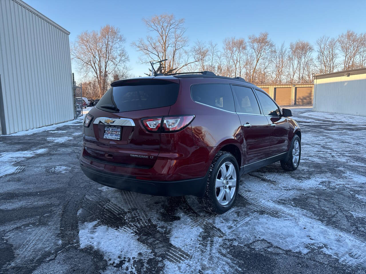 Used 2016 Chevrolet Traverse LT w/ Style and Technology Package image 5