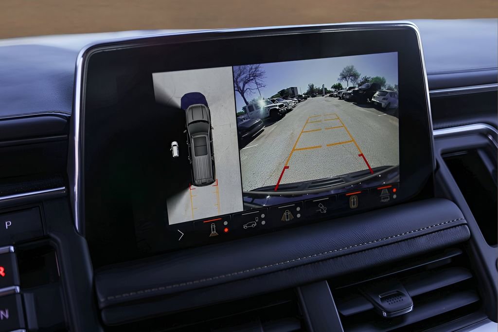 Used 2022 GMC Yukon AT4 image 17