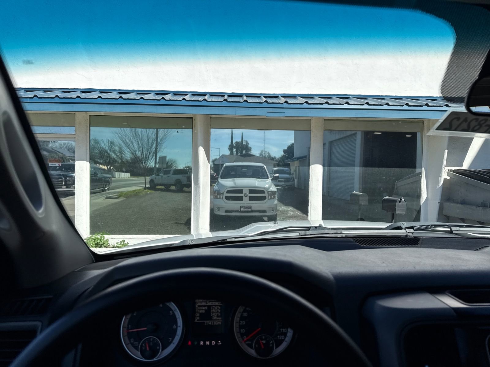 Used 2017 RAM 1500 Express image 13