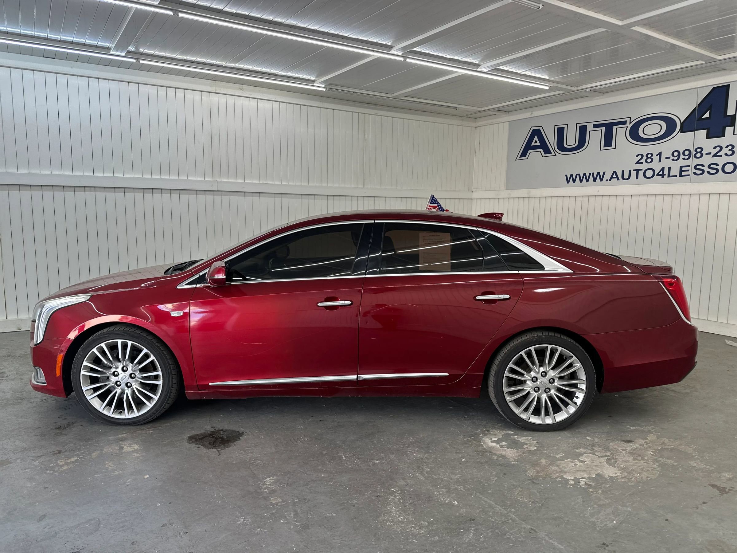 Used 2019 Cadillac XTS Luxury image 8