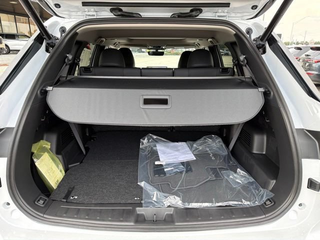 New 2026 Mitsubishi Outlander SEL FWD image 12