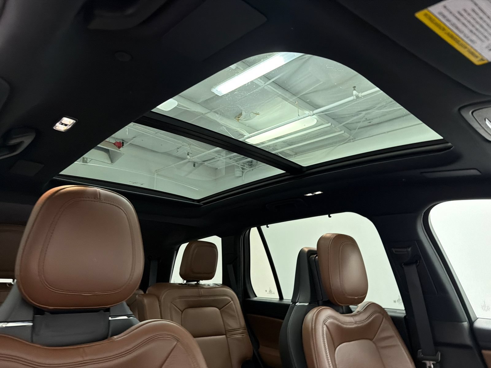 Used 2023 Lincoln Aviator Grand Touring w/ Equipment Group 301A AWD/4WD image 14