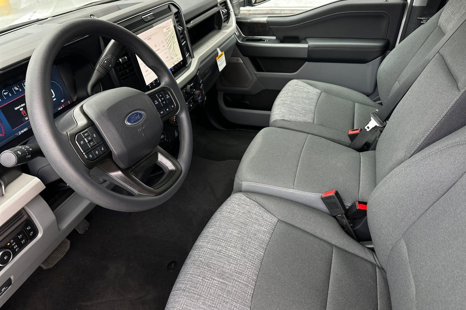 New 2026 Ford F350 XLT w/ XLT Premium Package image 9