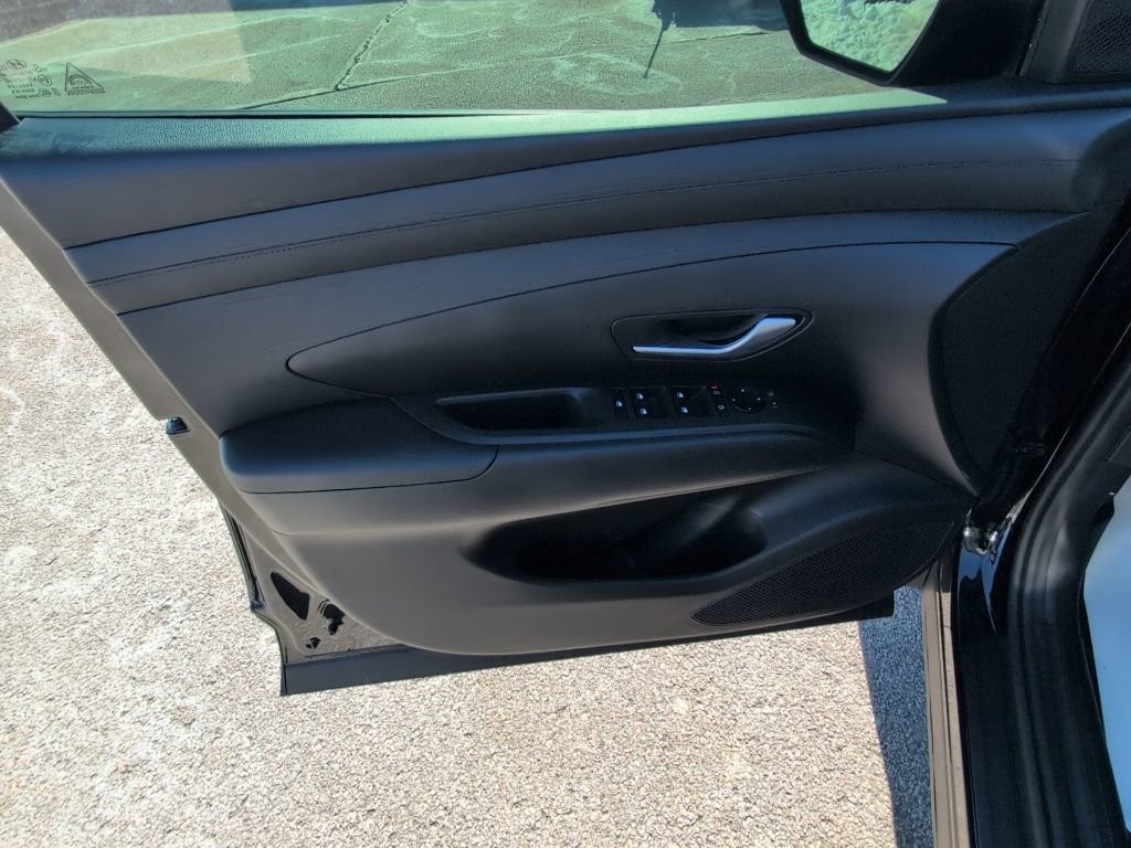 Used 2025 Hyundai Tucson SEL image 17
