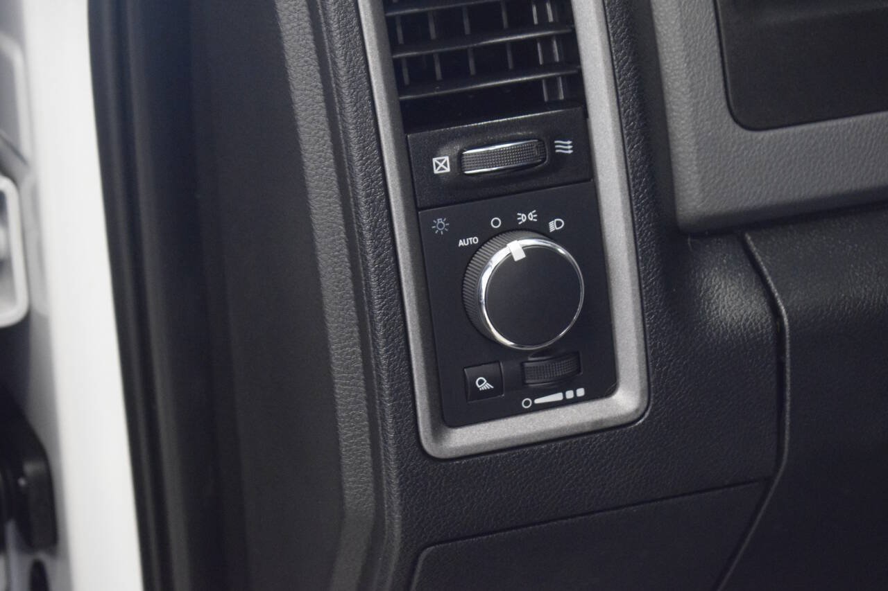 Used 2016 RAM 1500 Tradesman w/ Popular Equipment Group RWD image 39
