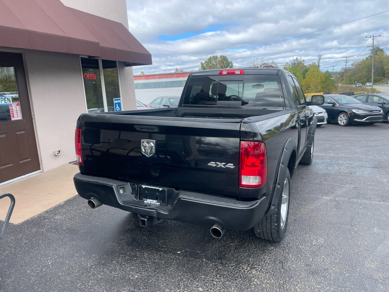 Used 2010 Dodge Ram 1500 Truck Sport image 7