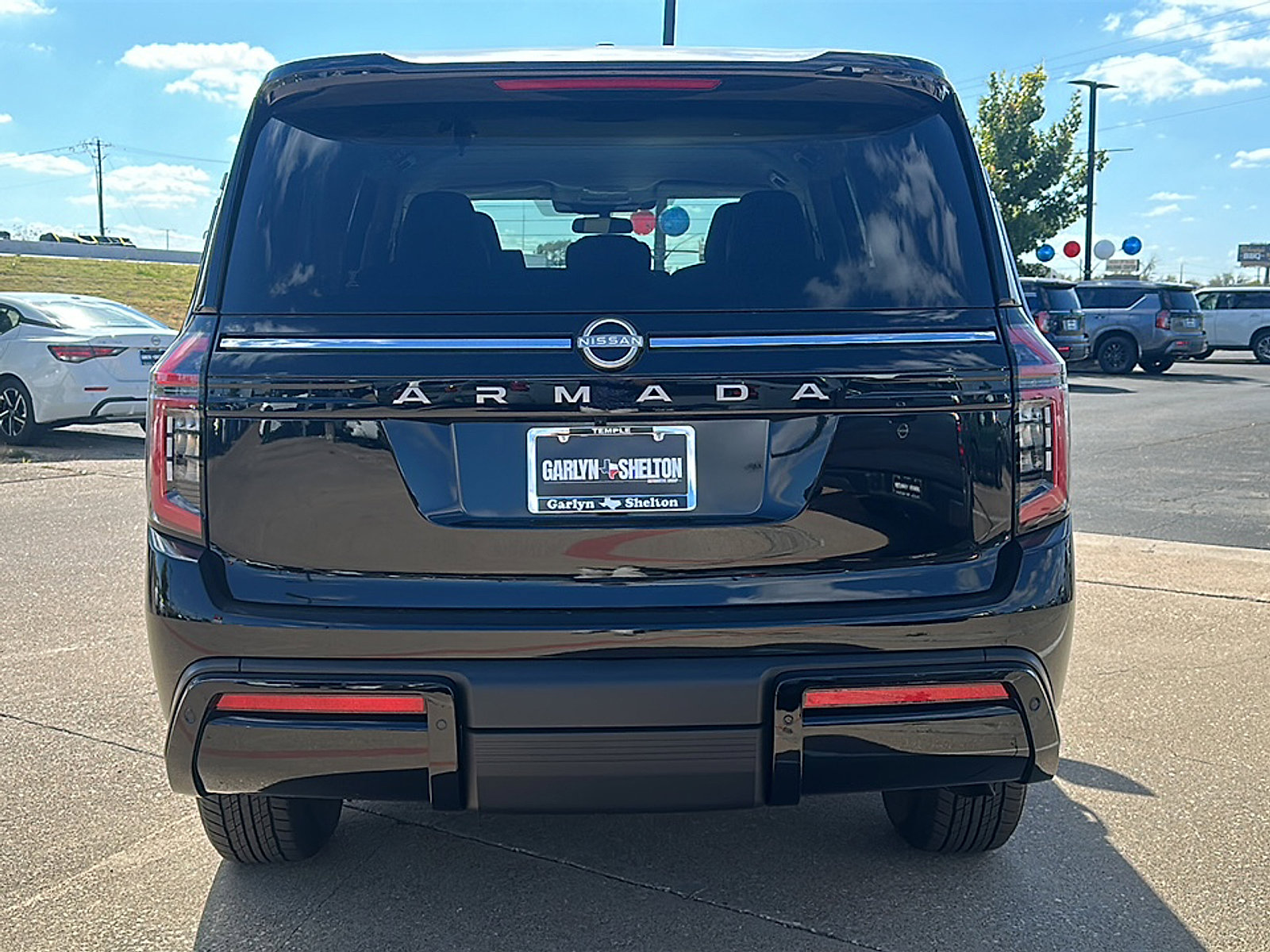New 2026 Nissan Armada SV image 7