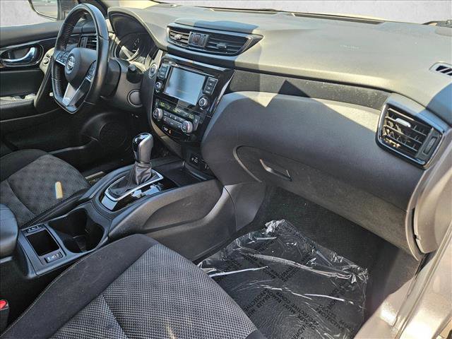 Used 2019 Nissan Rogue Sport SV w/ All-Weather Package AWD/4WD image 21