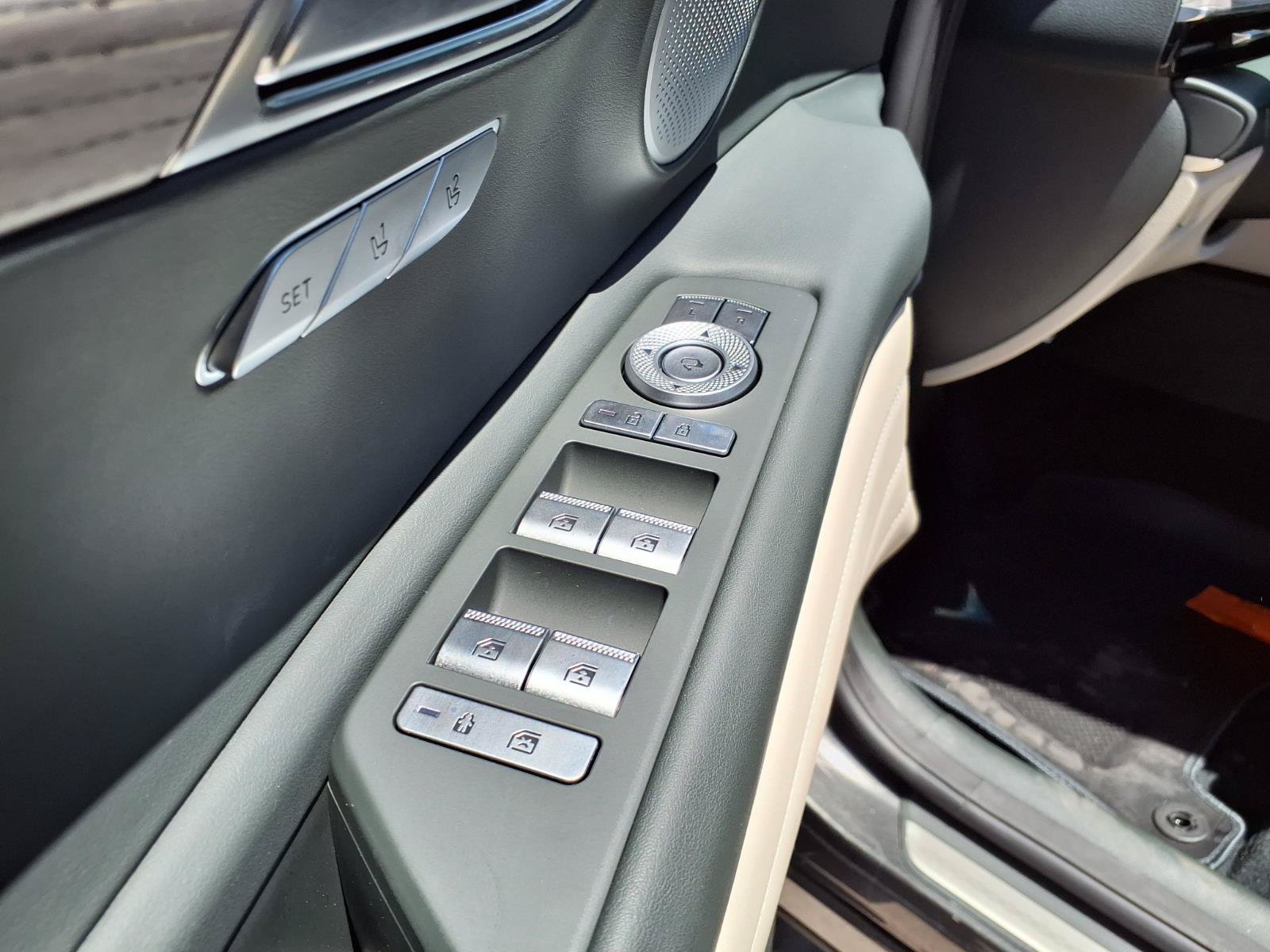 Certified 2026 Genesis GV80 3.5T Advanced AWD/4WD image 22