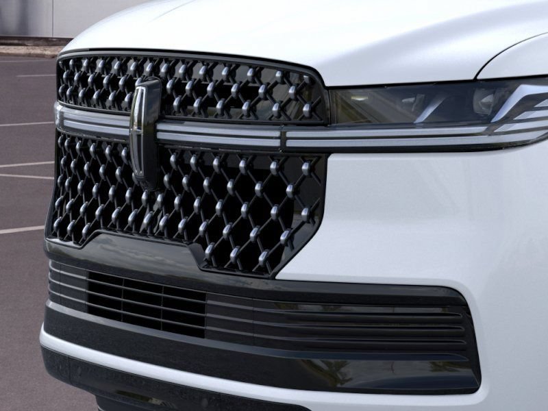 New 2026 Lincoln Navigator Black Label AWD/4WD image 17