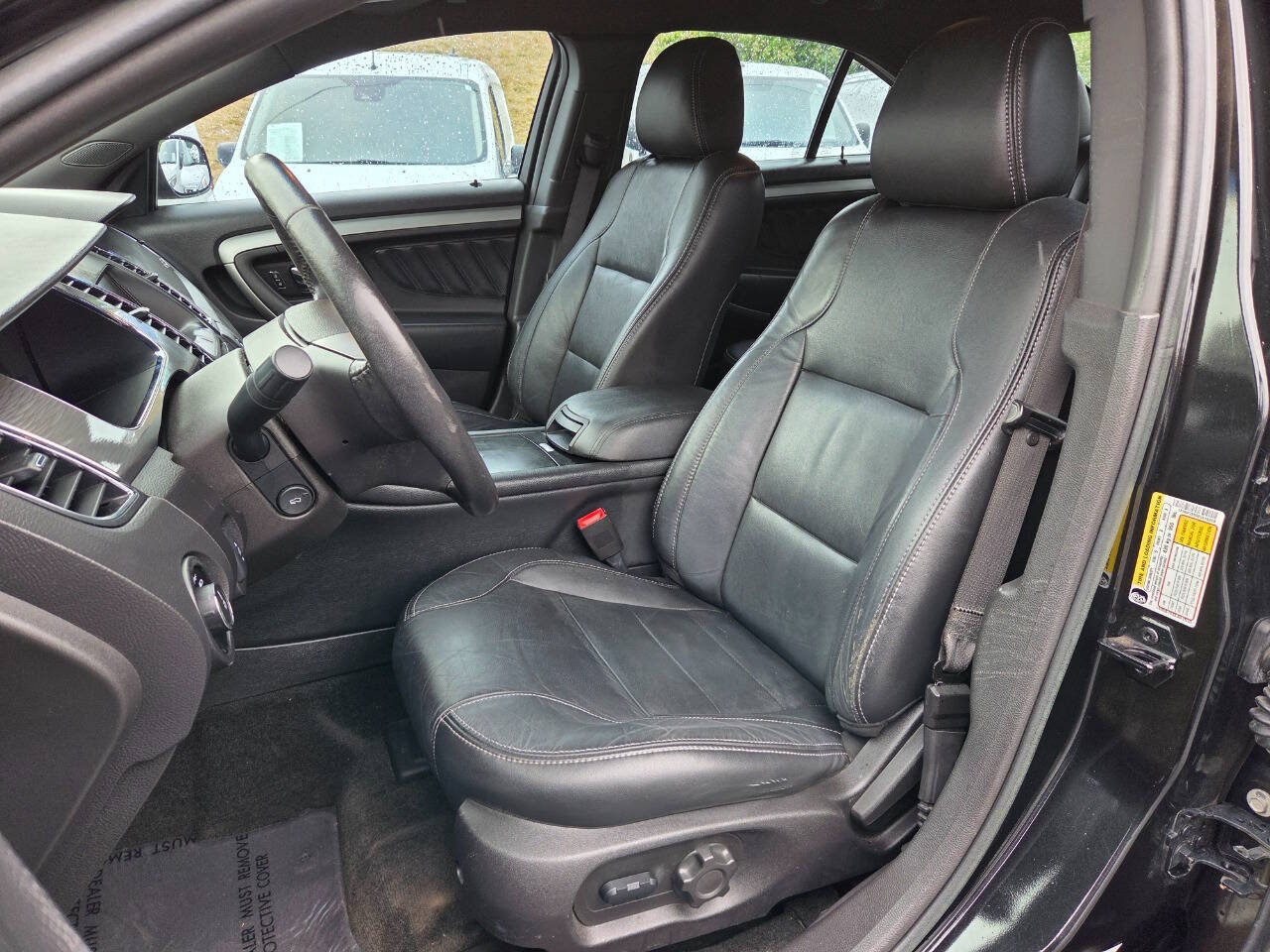 Used 2014 Ford Taurus SEL w/ Equipment Group 201A FWD image 15