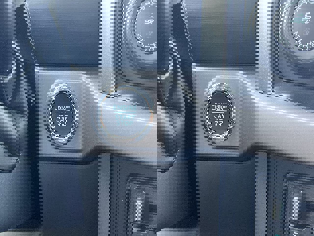 New 2025 Ford F150 XLT w/ Equipment Group 302A MID image 5