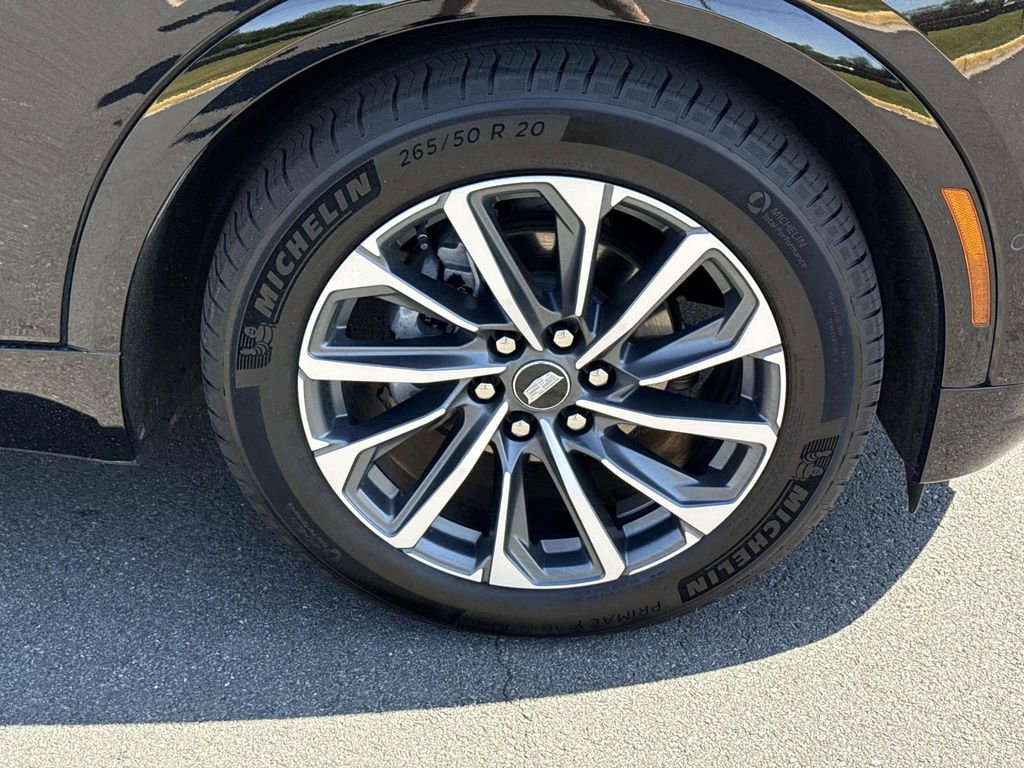 Used 2024 Cadillac Lyriq Sport AWD/4WD image 14