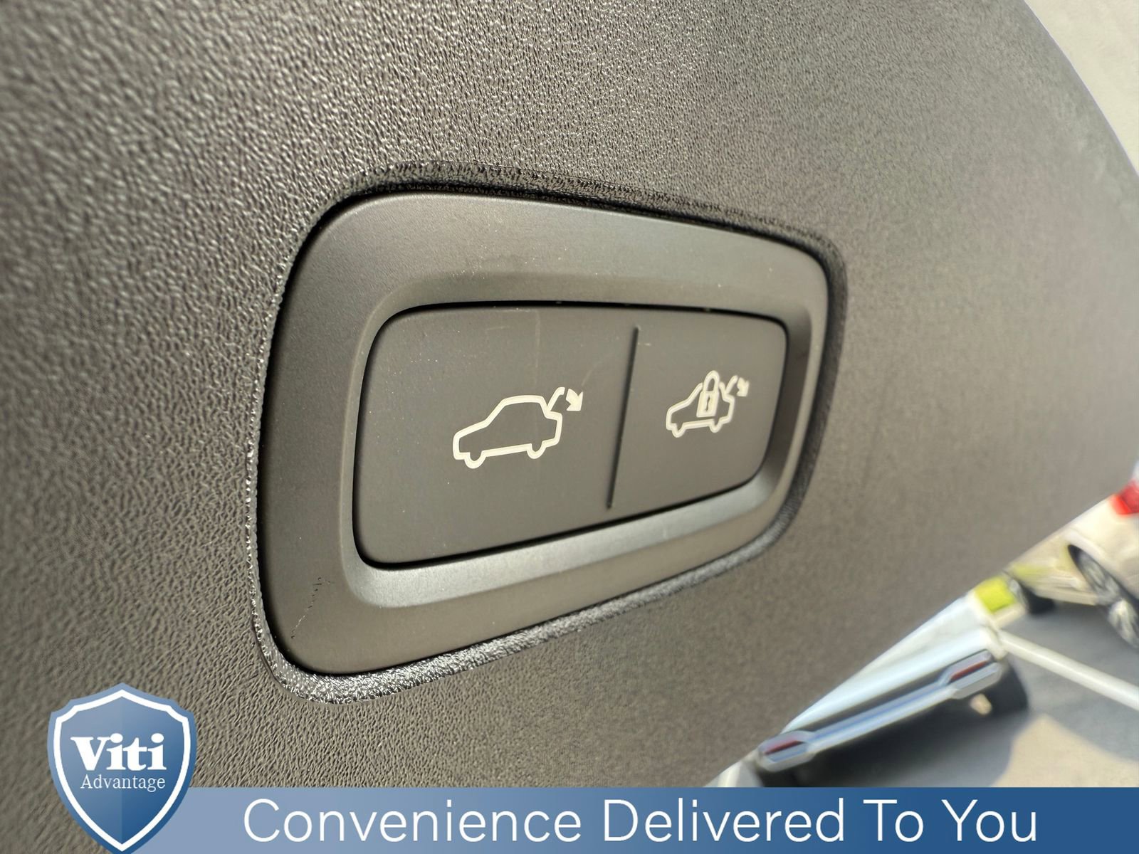 Used 2025 Volvo EX90 Ultra image 25