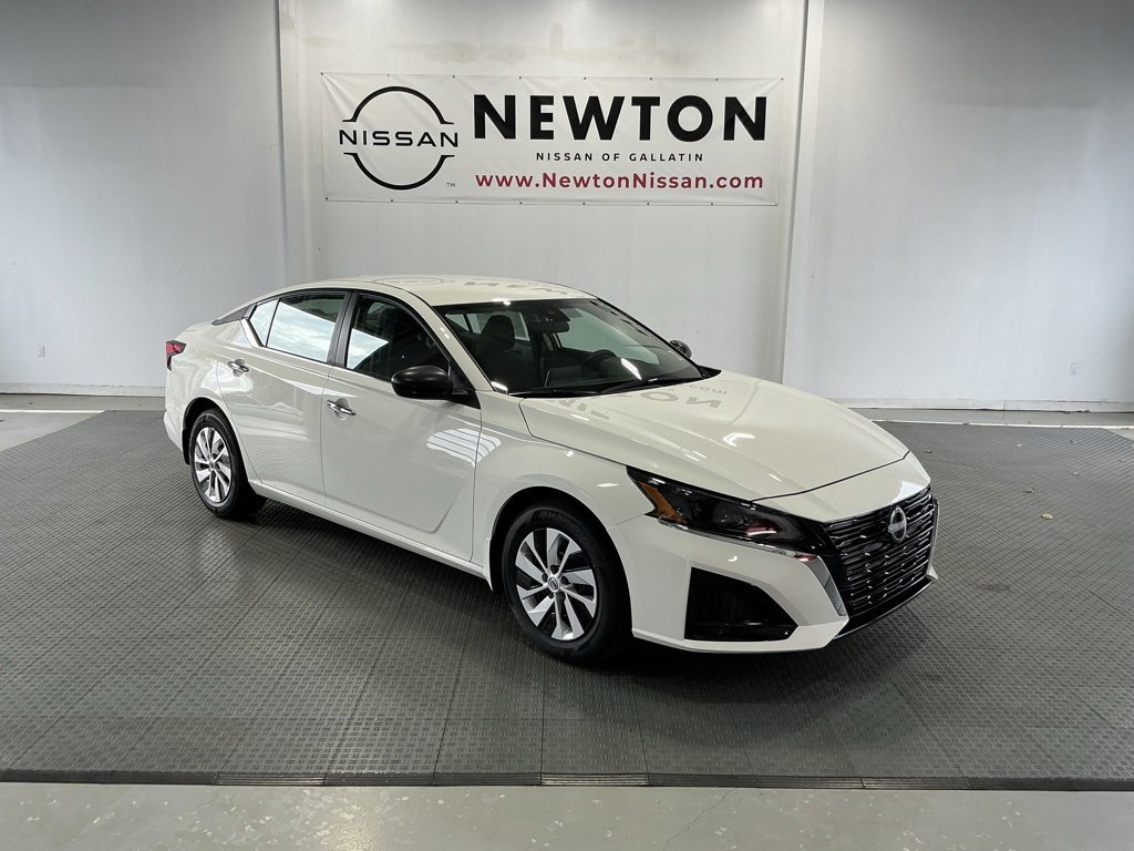 New 2025 Nissan Altima 2.5 S image 2