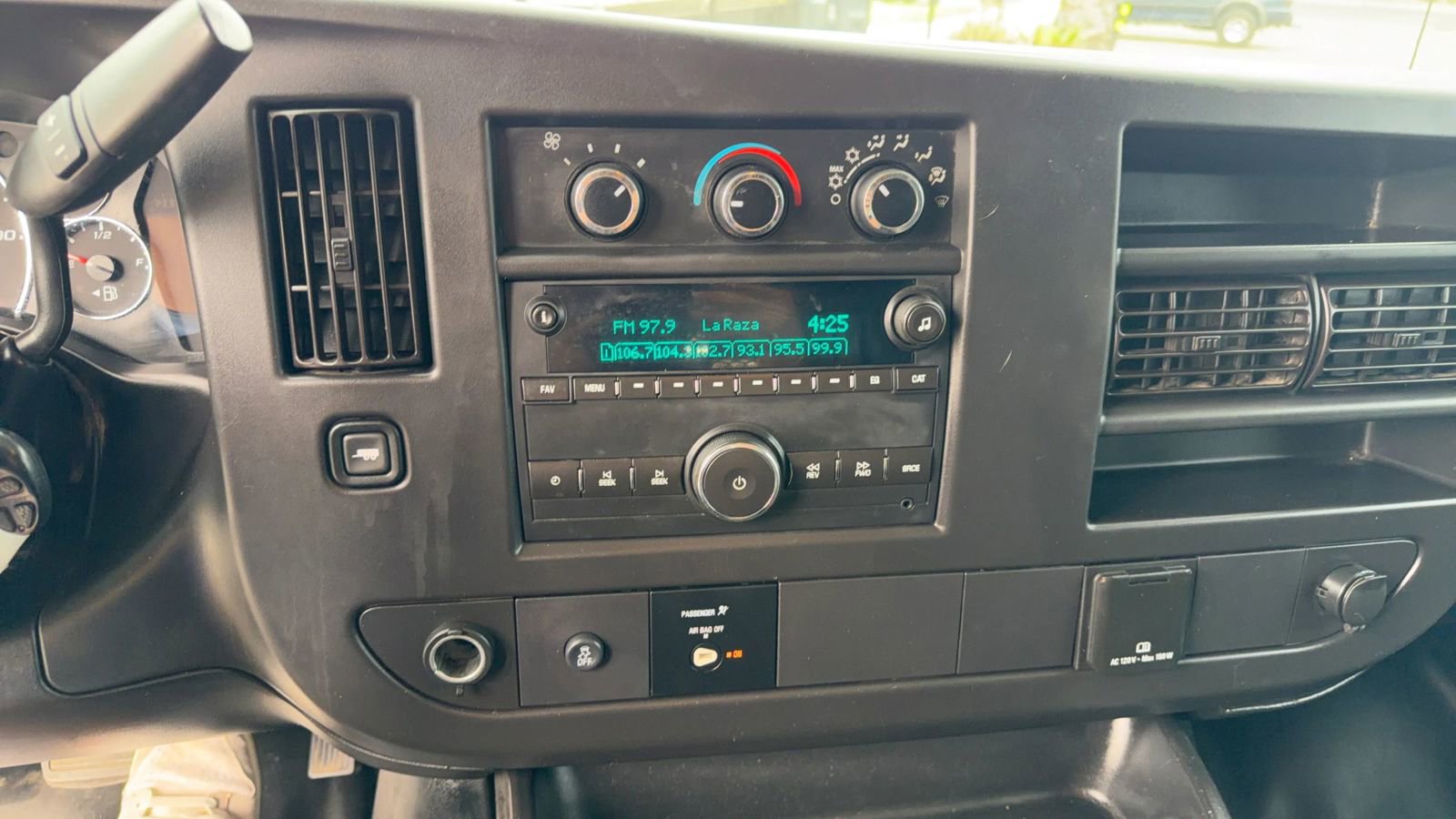 Used 2019 Chevrolet Express 2500 w/ Driver Convenience Package image 18