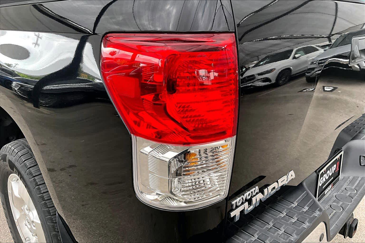 Used 2010 Toyota Tundra 4x4 Double Cab image 28
