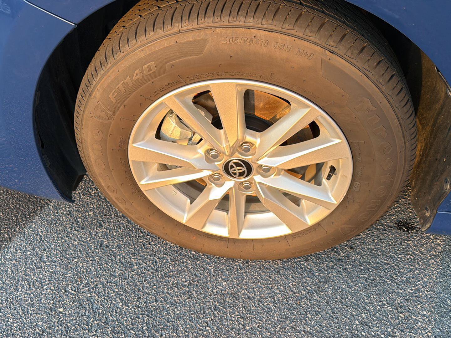 Used 2025 Toyota Camry LE w/ Convenience Package FWD image 34
