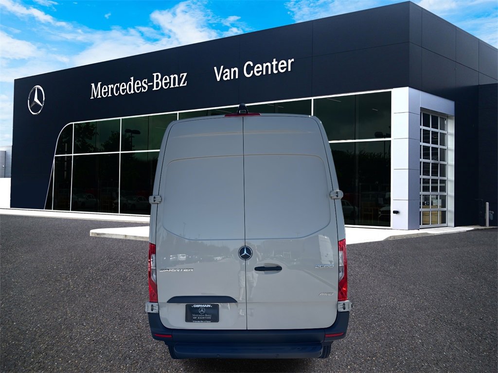 New 2026 Mercedes-Benz Sprinter 144 Cargo image 4