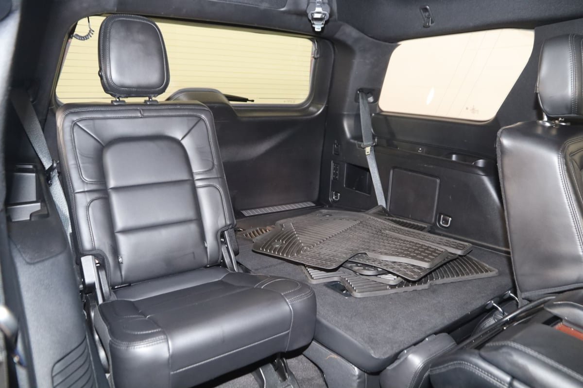 Used 2020 Lincoln Navigator Reserve AWD/4WD image 14