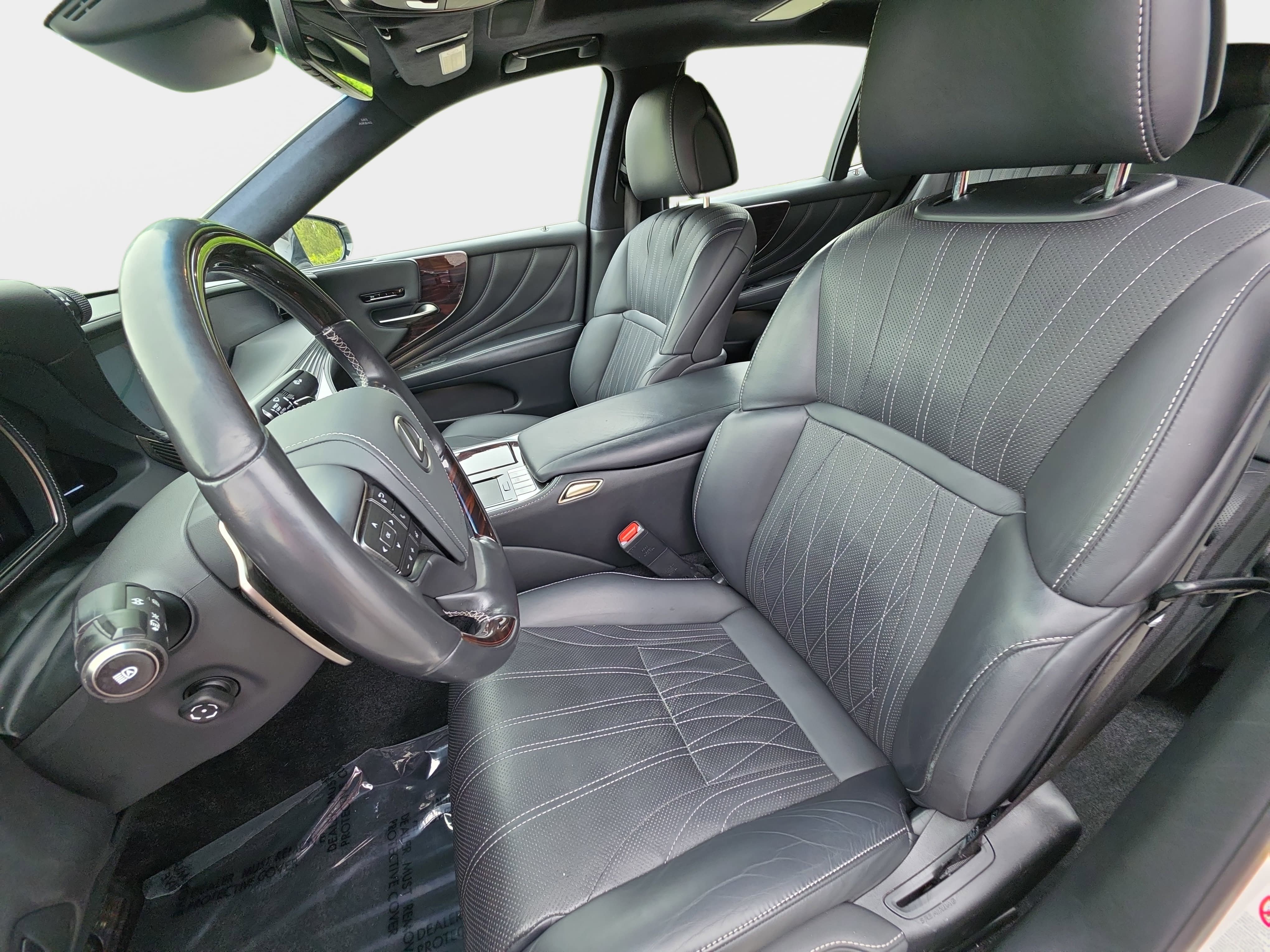 Used 2018 Lexus LS 500 w/ Executive Package RWD image 15