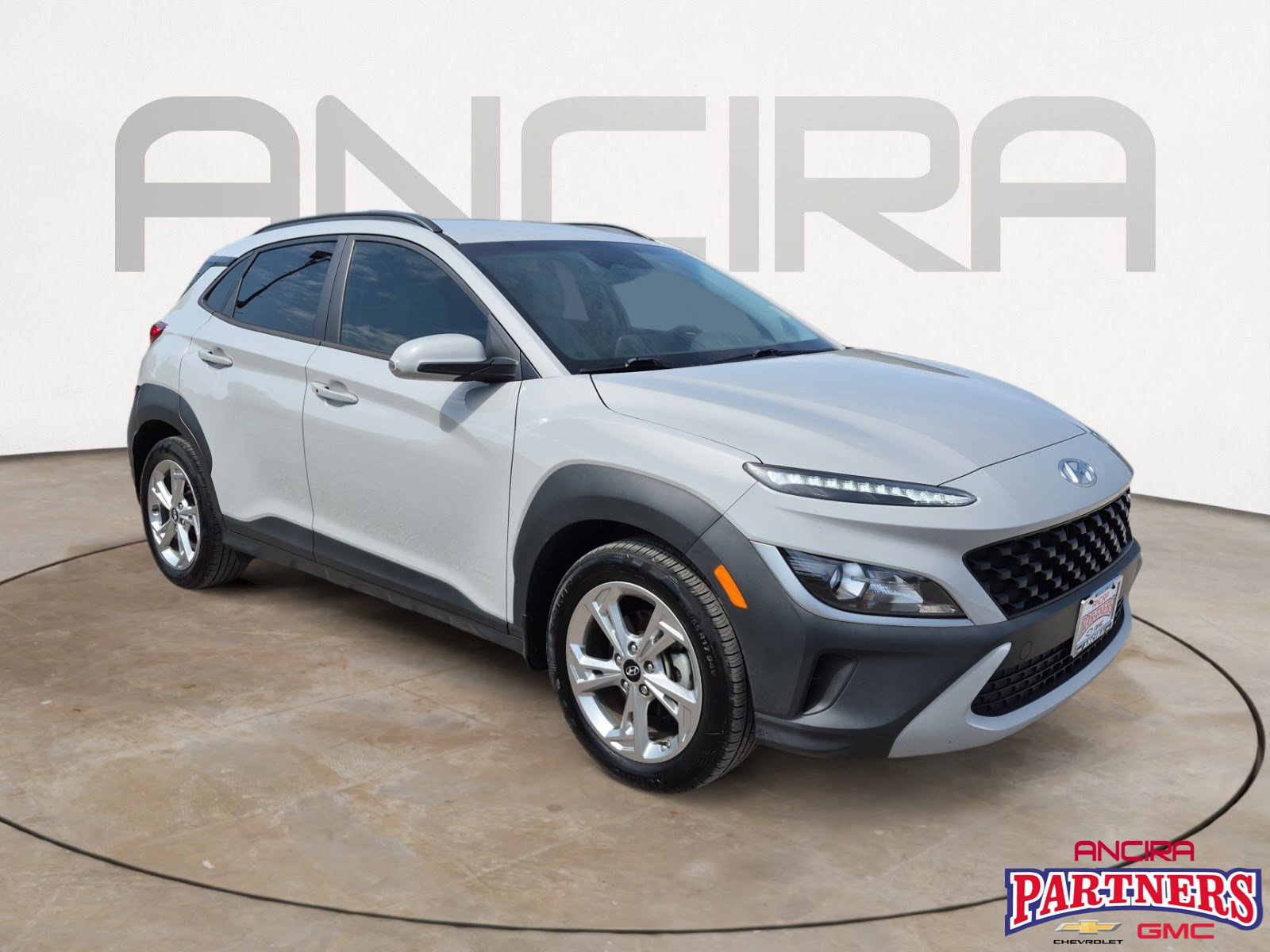Used 2022 Hyundai Kona SEL w/ Cargo Package FWD image 1