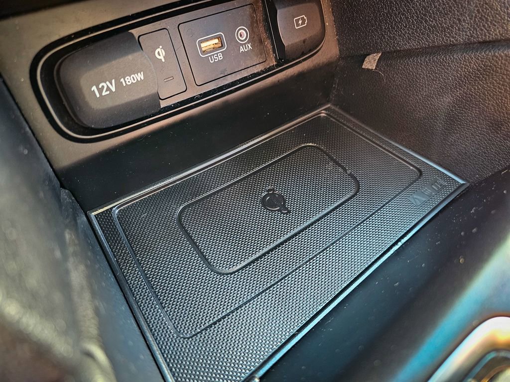 Used 2020 Hyundai Santa Fe SEL image 26